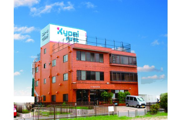 自動車の部品と種類・名前を徹底解説！エンジン・足回り・電装パーツの役割とは？ | 記事一覧 | e仕事 - オススメ情報 | 日研トータルソーシング １８０°　ターン　自動車部品を使用しています。０１６